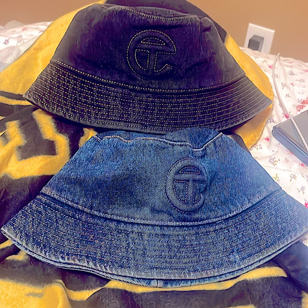 Authentic denim telfar hats black and blue size small/medium